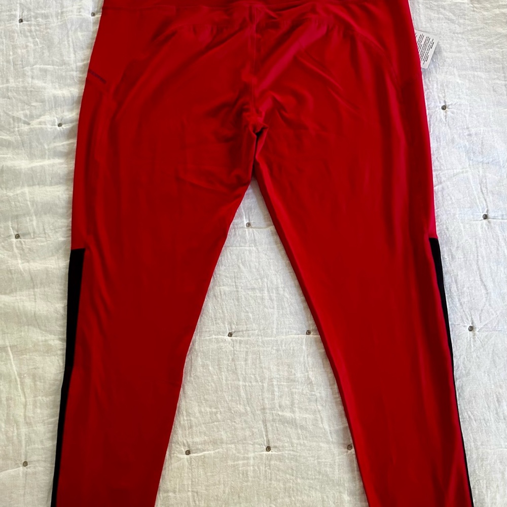 Craghoppers Red and Black Leggings with Insect Shield - Picture 2 of 13